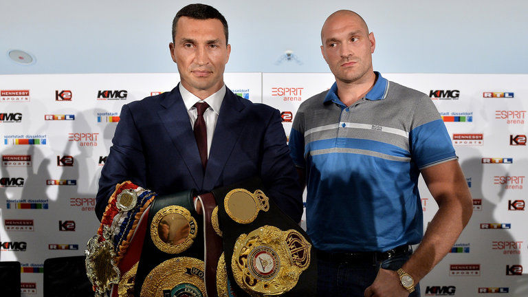 Boxerul Tyson Fury a pierdut centura de campion mondial în categoria IBF