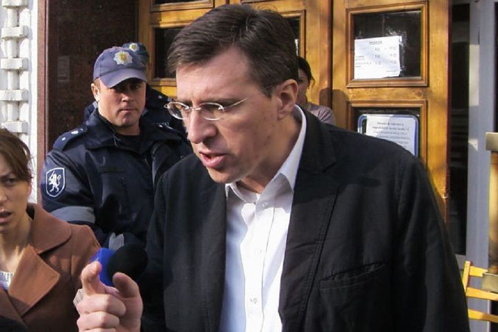 Киртоакэ обвинил ПСРМ в публикации личных снимков.