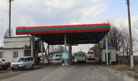 Делегаты договорились 30 декабря посетить посты в зоне безопасности, чтобы проверить уровень подготовки личного состава миротворческих сил к работе в зимний период.