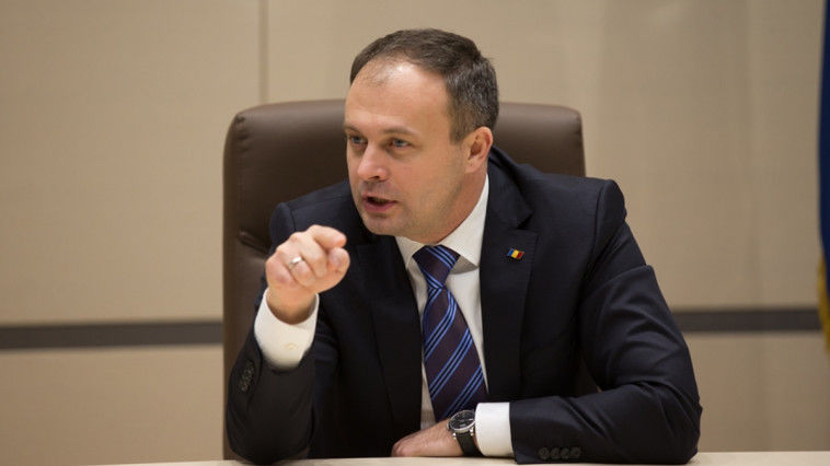 Candu vrea audieri parlamentare pe implemetarea Codului Educației. Foto: deschide.md