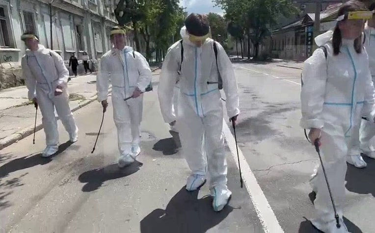 Во время ЛГБТ-марша в Кишиневе прошел контрпротест.