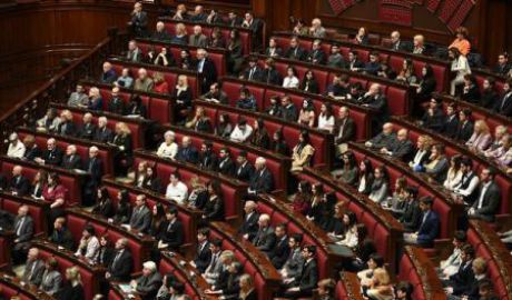 Italia adoptă un pachet de măsuri anti-sărăcie. Foto: epa.com