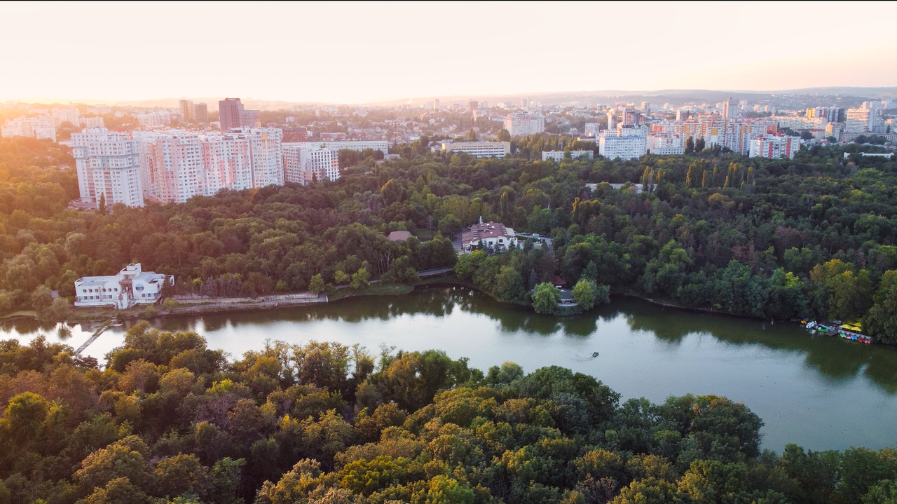 25 августа в Молдове ожидается переменная облачность, местами пройдут грозовые дожди.