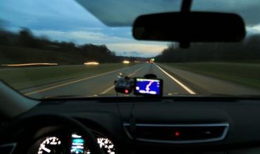 Periculos! Cursă cu 180 km/h pe un drum naţional, filmată