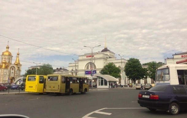 Законопроект предусматривает разрешение привлекать транспортные средства как субъектов хозяйствования, так и граждан, для эвакуации населения.