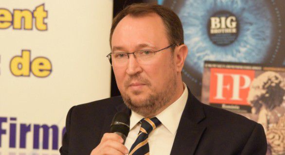 Republica Moldova nu are oligarhi, deoarece este o țară săracă, susține președintele Curții Constituționale, Alexandru Tănase.
