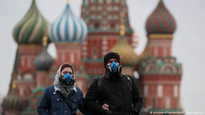 В России ужесточили наказание за нарушение карантина.