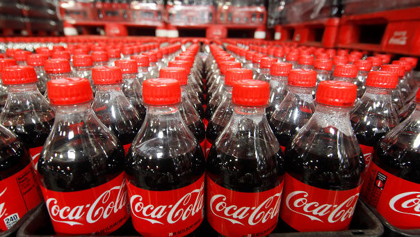 Coca-Cola рада отставке Блаттера.