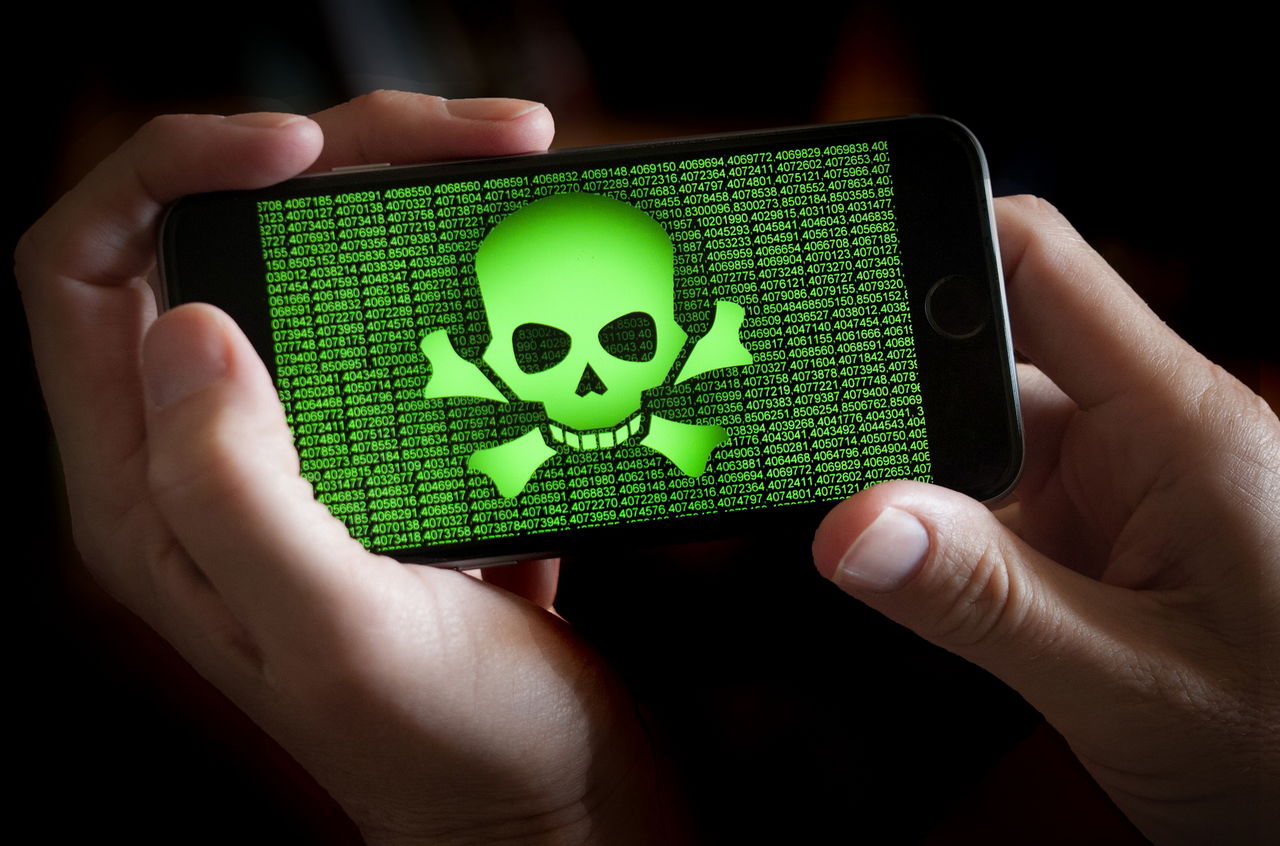 60% опасных приложений Google Play вычистили нейросети.