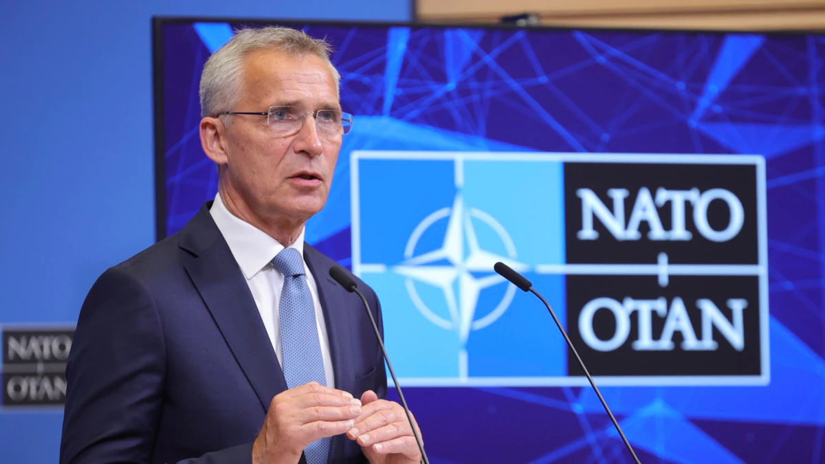 Генсек НАТО: утверждения России об украинской "грязной бомбе" абсурдны.