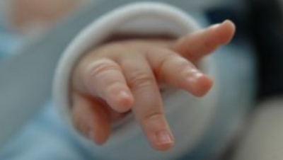 O femeie din Bălți riscă până la patru ani de închisoare. Potrivit procurorilor, femeia este acuzată că și-a lăsat nesupravegheat copilul de trei luni, scrieesp.md.