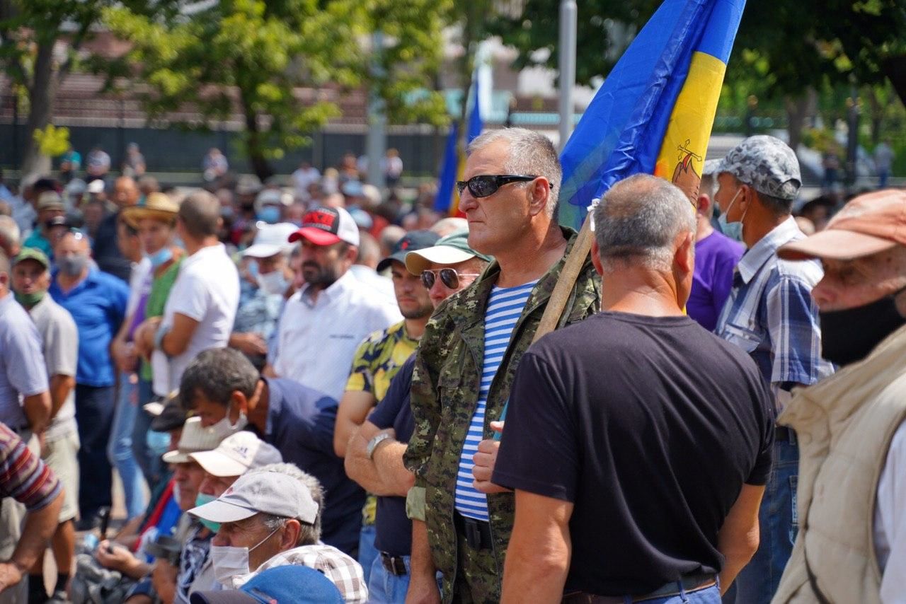 Ветераны конфликта в Приднестровье намерены собраться у здания парламента.