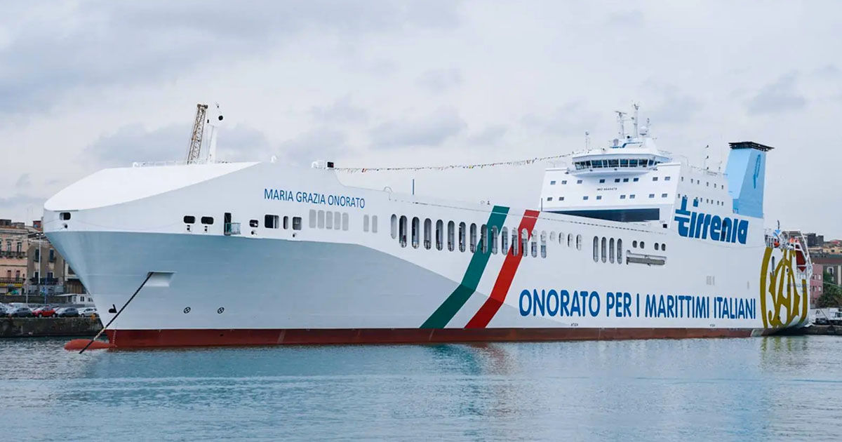 O rețea de hackeri și marinari, implicată în spionarea feriboturilor, a fost descoperită în Italia.