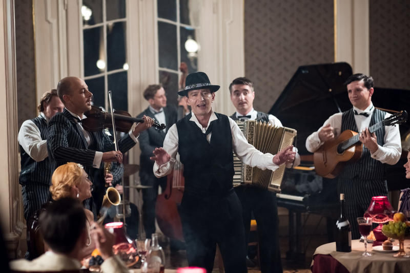 На "Первом канале" начнется показ сериала "Петр Лещенко. Все, что было…".