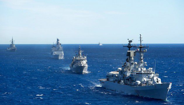 Об увеличении присутствия альянса в Черном море накануне заявил генсек НАТО Йенс Столтенберг.
