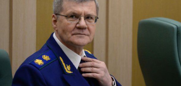 Putin îl vrea din nou pe controversatul Ceaika, procuror general.  Foto: aif.ru