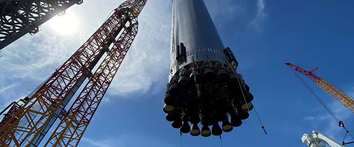 SpaceX заключила первый контракт на запуск спутника системой Starship.