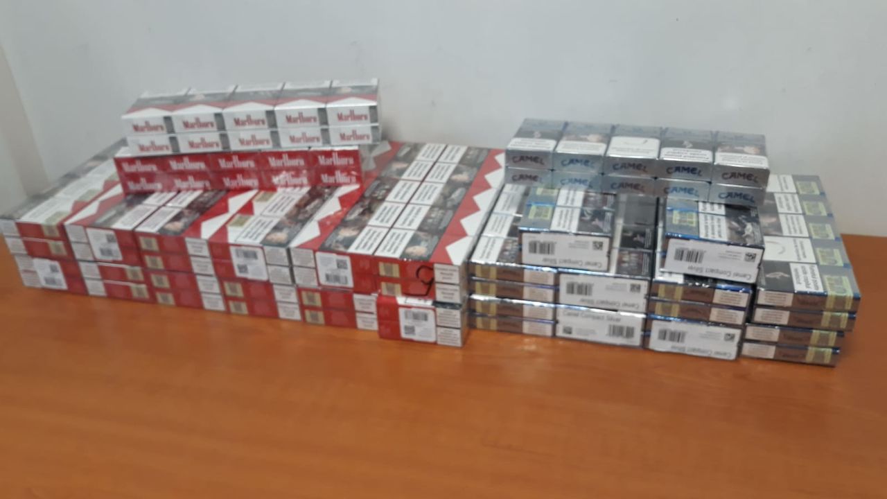 13 000 контрабандных сигарет были конфискованы сотрудниками таможенной службы. 