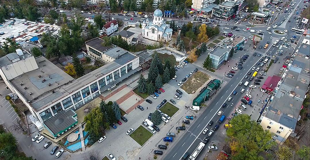 На месте рынка "Алешина" на Рышкановке построят супермаркет.