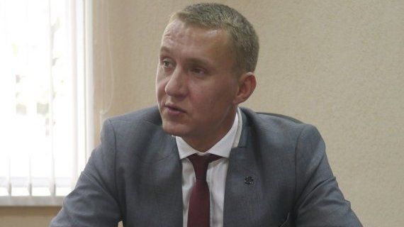 Председатель КСТР требует увеличить штрафы для "провинившихся" телеканалов.
