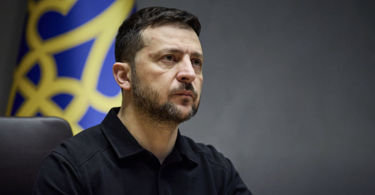 Зеленский: Разведка доложила о планах РФ дальнейших ударов по Украине и судам, готовим ответ.