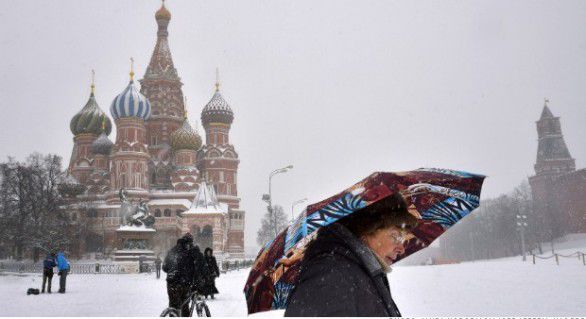 Criza economică prin care trece Rusia a aruncat în sărăcie încă cinci milioane de ruşi.