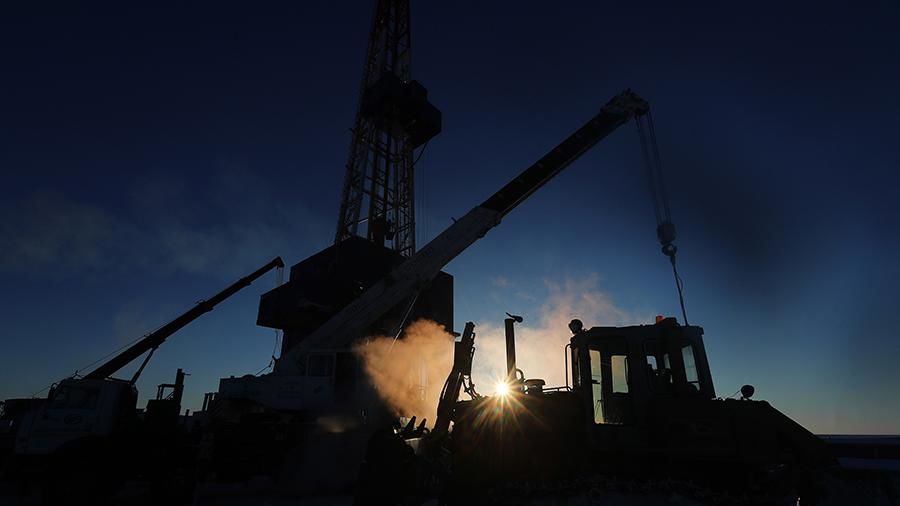 Экоактивисты подали против Норвегии иск в ЕСПЧ из-за добычи нефти в Арктике.