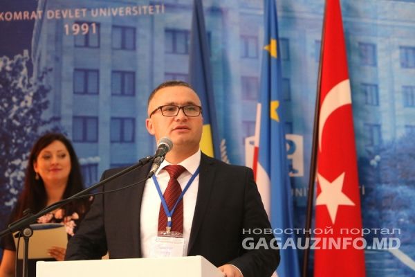 Ректор Комратского государственного университета Сергей Захария.