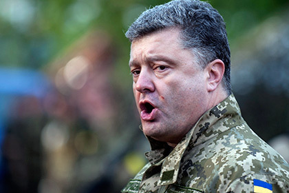 Порошенко признал, что в результате боевых действий «фактически разрушается промышленный потенциал Донбасса». Фото:  AP