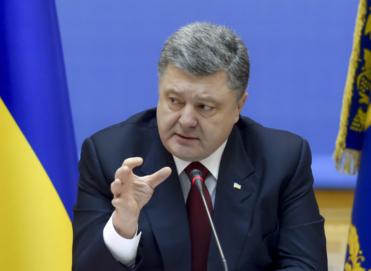 "Нужно внедрять новые украинские традиции, в том числе и новые украинские звания".