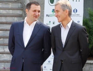 Premierul Iurie Leancă, președintele Partidului Liberal Democrat din Moldova (PLDM), Vlad Filat, și democratul Igor Corman se clasează pe primele trei locuri.