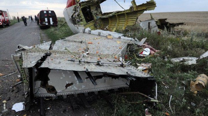 Un avion s-a prăbuşit în Rusia. Singurul supravieţuitor, un copil