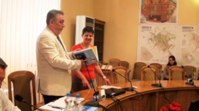 Уроженка нашей страны подчеркнула, что работает над своей второй книгой, которую также посвятит детям.