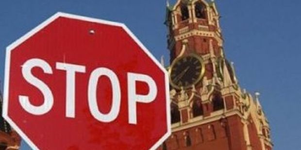 Сенат Франции рассмотрит резолюцию об отмене санкций против РФ.