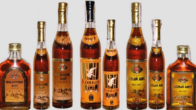 Divinul "Barza Albă", care este produs de compania "Aroma" nu corespunde normelor sanitare din Federaţia Rusă.