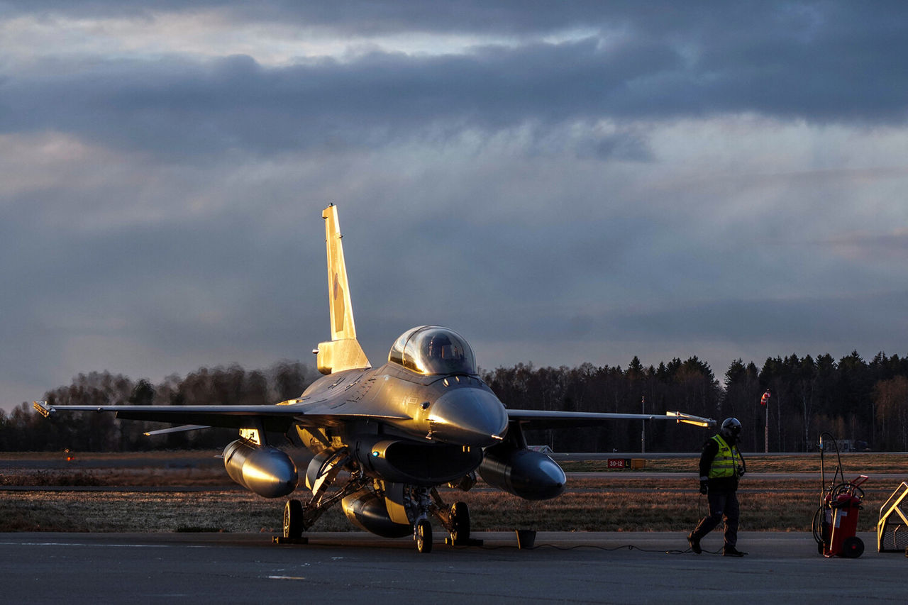 НАТО просит Турцию раньше предоставить F-16 для охраны воздушного пространства Балтики.
