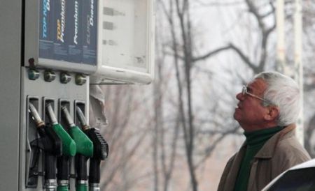 În anul 2013, prețurile pentru produsele petroliere au fost modificate de mai multe ori.
