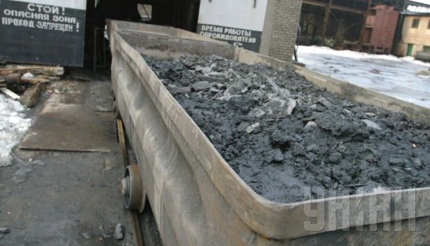 Из 95 украинских шахт около 60 остались на неконтролируемой территории.