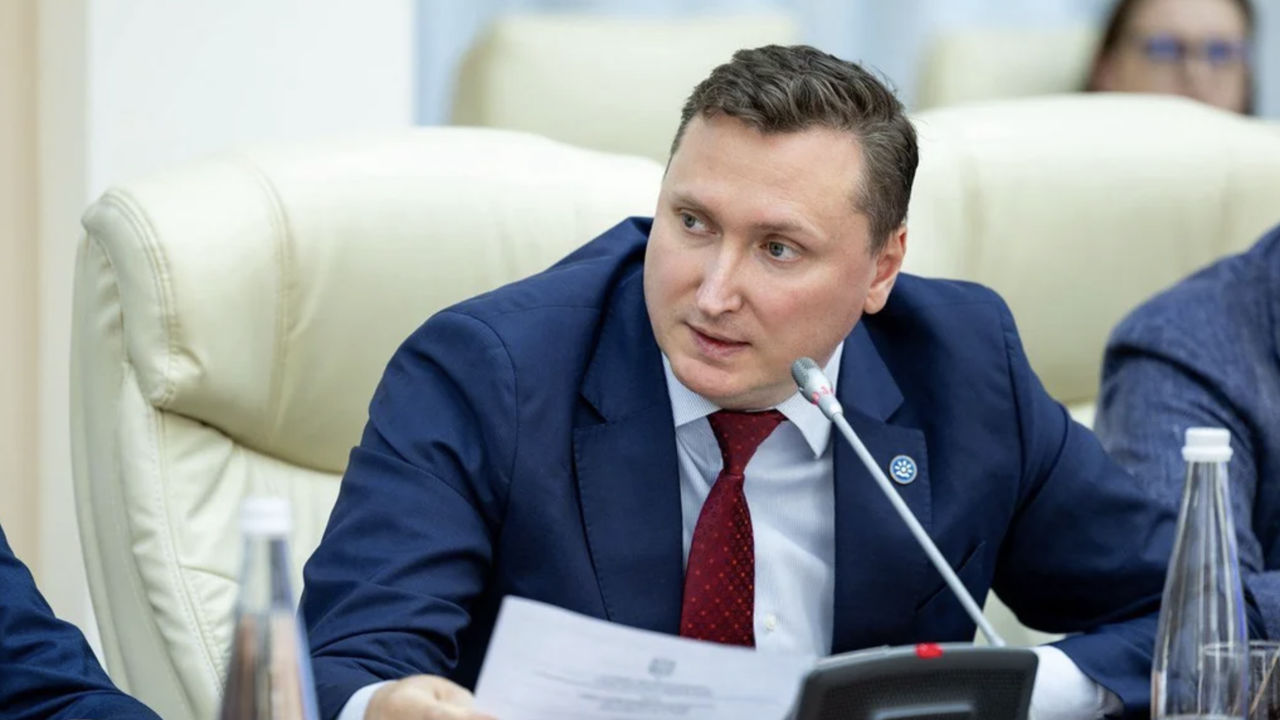 Avocatul Poporului, către deputați: Să fim mai atenți la cuvintele pe care le folosim.