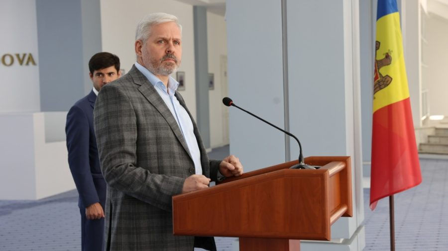 Новым временным директором Termoelectrica назначен Юрий Розлован.