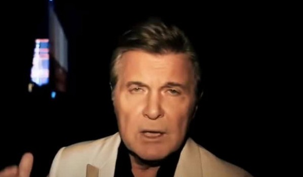 В ролике американских избирателей пугают связями, которые якобы есть между Дональдом Трампом и Россией.