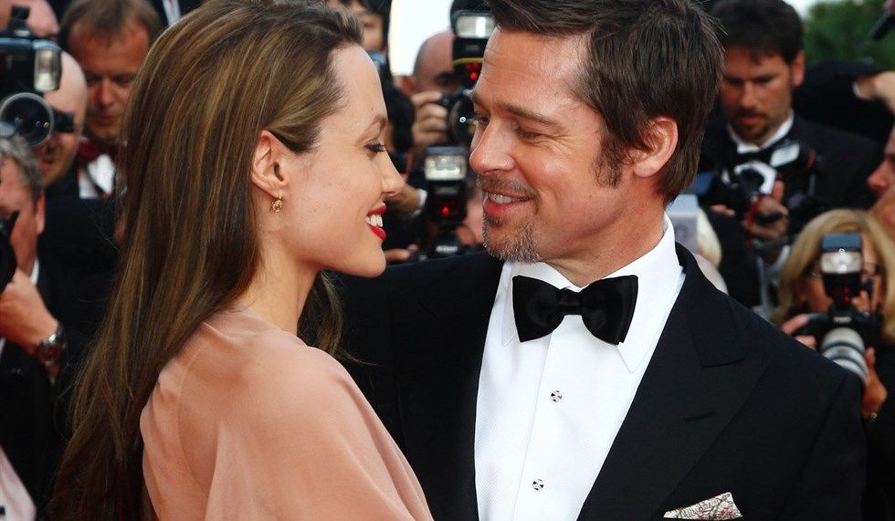 Surse: Angelina Jolie a suspendat divorțul de Brad Pitt. Foto: medyahaber.com