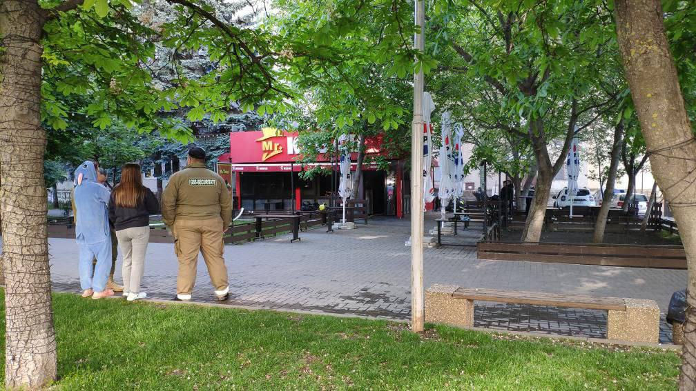 Incendiu într-un local fast-food din sectorul Râșcani: Peste 30 de persoane, evacuate.