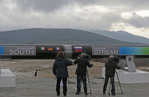 Россия прикрывается Болгарией, тогда как в действительности Кремлю было невыгодно строительство Южного потока.