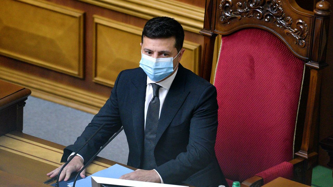 Зеленский назвал украинскую вакцину от COVID уникальной: Это не пафос.
