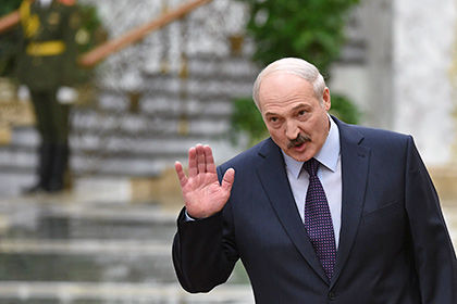 Лукашенко отметил, что вопреки бытующему на Западе мнению, у Владимира Путина нет желания что-то захватывать.