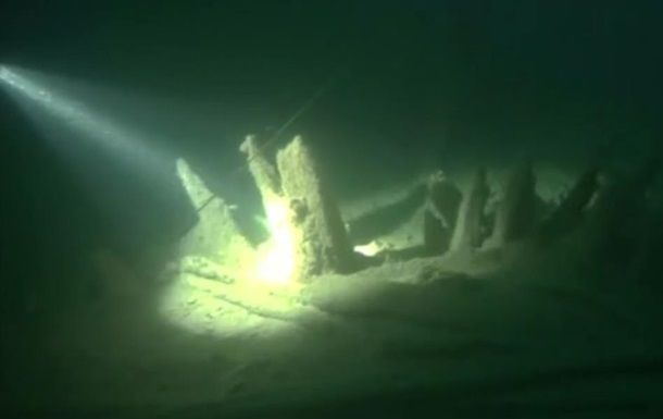 В Черном море рядом с аннексированным Севастополем обнаружили останки парусника древних римлян. 