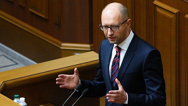 Ранее в Раде было зарегистрирован проект постановления об отставке Яценюка.