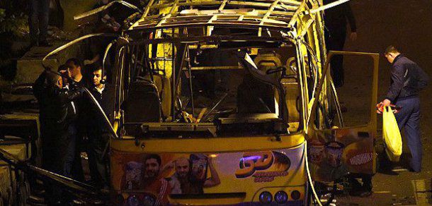 Autoritățile armene au confirmat faptul că în autobuz a explodat un dispozitiv.