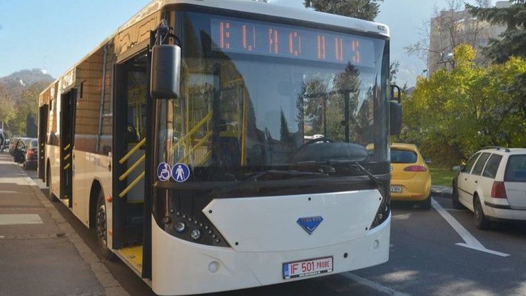 Chișinăul a rămas fără cele 13 autobuze românești. 